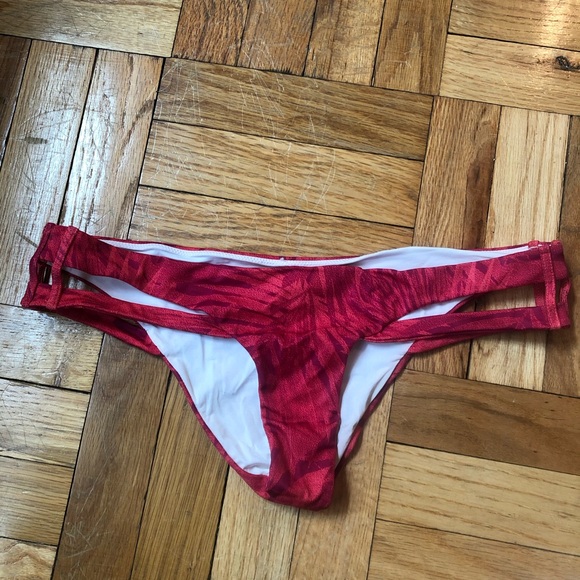 RVCA Other - RVCA Red Floral Bikini Bottom